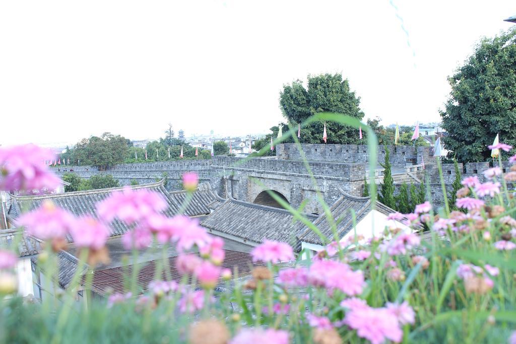 Bo Nan Homestay Dali  Luaran gambar